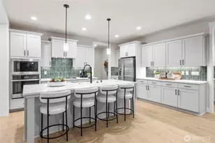 20410 150th St E, Bonney Lake, WA 98391 - Photo 11