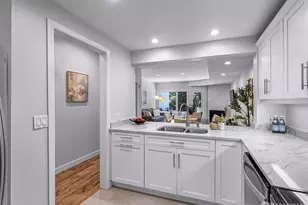 9039 NE Juanita Dr, Kirkland, WA 98034 - Photo 21