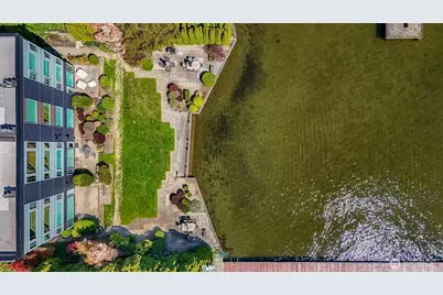 9039 NE Juanita Drive #104, Kirkland, WA 98034 - Photo 1