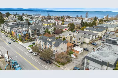 3056 60th Avenue SW, Seattle, WA 98116 - Photo 3