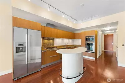 1920 4th Avenue #907, Seattle, WA 98101 - Photo 5
