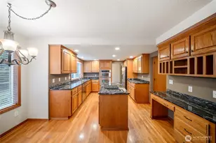 2409 Buckingham Dr SE, Olympia, WA 98501 - Photo 11