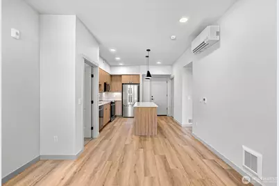820 N State Street #614, Bellingham, WA 98225 - Photo 3