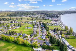 7954 W Golf Course Dr, Blaine, WA 98230 - Photo 31