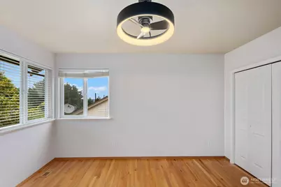 5529 Elizabeth Loop SE, Auburn, WA 98092 - Photo 23