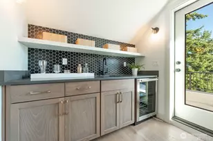 421 N 63rd St, Seattle, WA 98103 - Photo 31