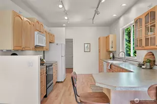 1608 Valhalla St, Bellingham, WA 98226 - Photo 15