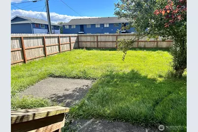 2428 Pacific Avenue, Hoquiam, WA 98550 - Photo 13