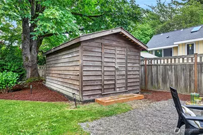 7876 Maple Avenue SE, Snoqualmie, WA 98065 - Photo 33
