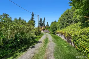 9421 190th Pl SW, Edmonds, WA 98020 - Photo 27