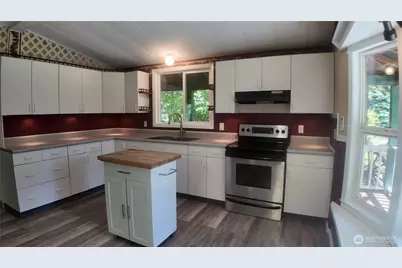 9601 El Camino Lane SE, Yelm, WA 98597 - Photo 11