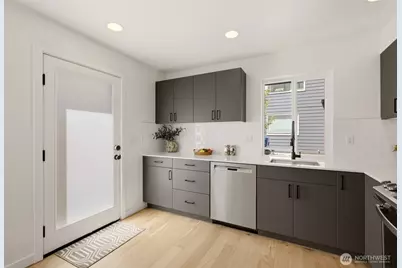 806 NW 50th Street #C, Seattle, WA 98107 - Photo 15