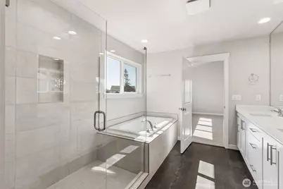 20333 146th Street Ct E #747, Bonney Lake, WA 98391 - Photo 11