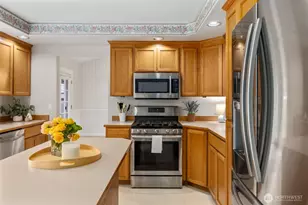 9109 181st Ave E, Bonney Lake, WA 98391 - Photo 13