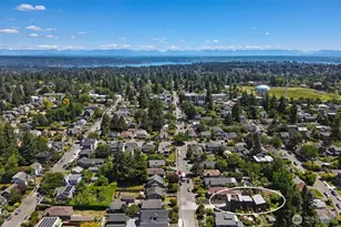 527 B NE 89th St, Seattle, WA 98115 - Photo 37