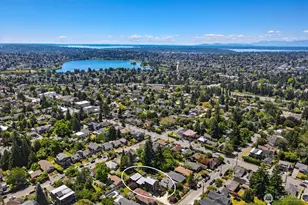 527 B NE 89th St, Seattle, WA 98115 - Photo 33