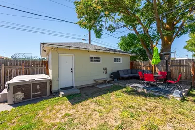 759 C Street NW, Ephrata, WA 98823 - Photo 5