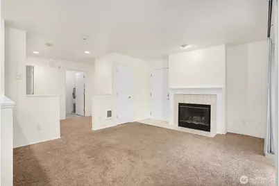6525 200th Street SW #101, Lynnwood, WA 98036 - Photo 15
