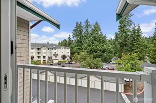 13301 SE 79th Pl, Newcastle, WA 98059 - Photo 5
