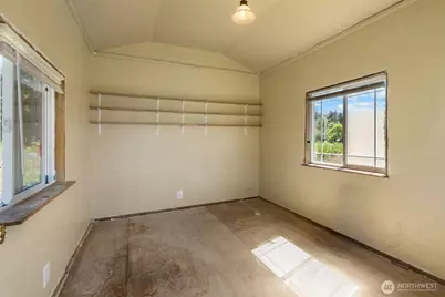 10407 133rd Avenue SE, Rainier, WA 98576 - Photo 27