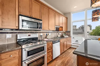 708 Market Street #505, Tacoma, WA 98402 - Photo 7