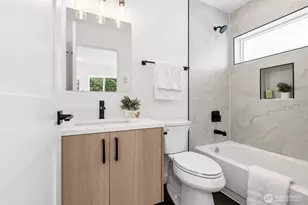 4004 Courtland Pl S, Seattle, WA 98118 - Photo 15
