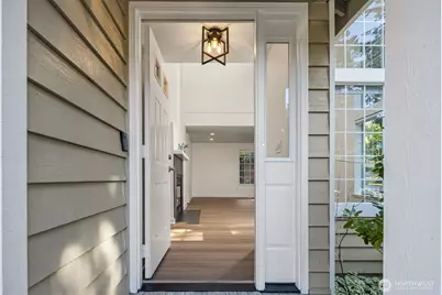8002 118th Court NE #11, Kirkland, WA 98033 - Photo 3