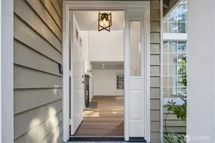 8002 118th Ct NE, Kirkland, WA 98033 - Photo 3