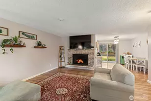 792 NW Firglade Dr, Bremerton, WA 98311 - Photo 7
