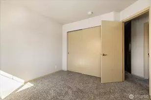 210 NE Melrose Dr, Oak Harbor, WA 98277 - Photo 21