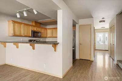 210 NE Melrose Drive, Oak Harbor, WA 98277 - Photo 9
