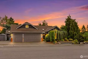 1123 SW Kalama Lp, Oak Harbor, WA 98277 - Photo 1