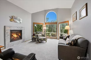 1123 SW Kalama Lp, Oak Harbor, WA 98277 - Photo 3