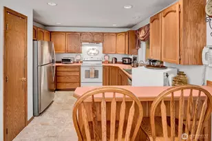 33228 206th Pl SE, Auburn, WA 98092 - Photo 13