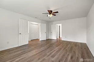 220 NE Tronson Cir, Bremerton, WA 98311 - Photo 25
