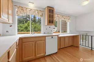 14314 130th Pl NE, Kirkland, WA 98034 - Photo 11