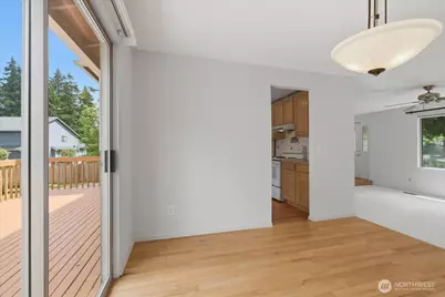 14314 130th Place NE, Kirkland, WA 98034 - Photo 7