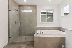 13918 207th Ave E, Bonney Lake, WA 98391 - Photo 11