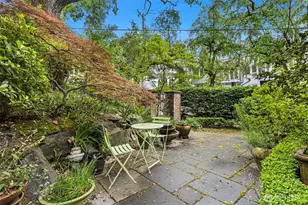 720 Belmont Ave E, Seattle, WA 98102 - Photo 3