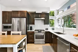 2605 22nd Ave W, Seattle, WA 98199 - Photo 3