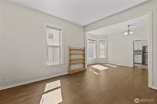 2407 NW 60th St, Seattle, WA 98107 - Photo 5