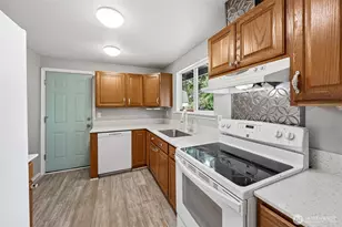 1209 130th St S, Tacoma, WA 98444 - Photo 9