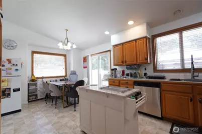 1903 O Court SE, Auburn, WA 98002 - Photo 5