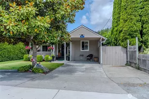 517 E Hazel Ave, Burlington, WA 98233 - Photo 1