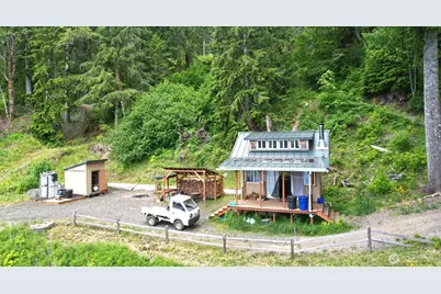 1910 W Cushman Ridge Drive, Hoodsport, WA 98548 - Photo 3