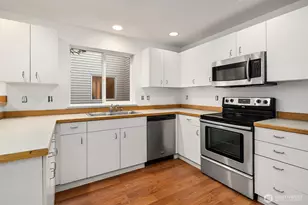 3222 21st Ave W, Seattle, WA 98199 - Photo 21