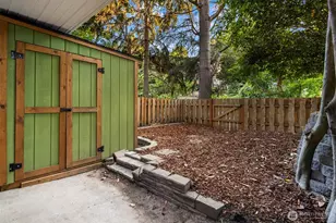 3222 21st Ave W, Seattle, WA 98199 - Photo 33