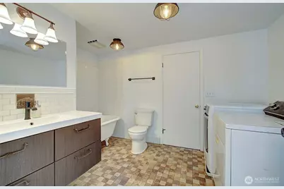 19432 NE Mattson Rd, Brush Prairie, WA 98606 - Photo 13