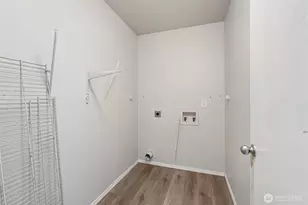 11522 7th Ave Ct E, Tacoma, WA 98445 - Photo 9