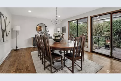 2234 108th Avenue SE, Bellevue, WA 98004 - Photo 13